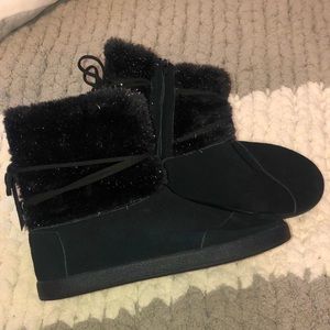 TOMS fuzzy/sparkly boots